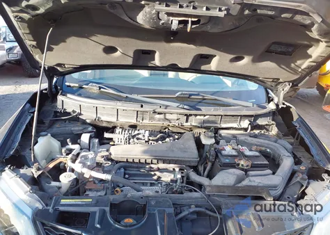 2015 Nissan Rogue S z USA, uszkodzony, nr VIN 5N1AT2MV9FC878140